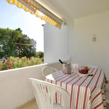 Apartment Berry - With Pool And Rooftop