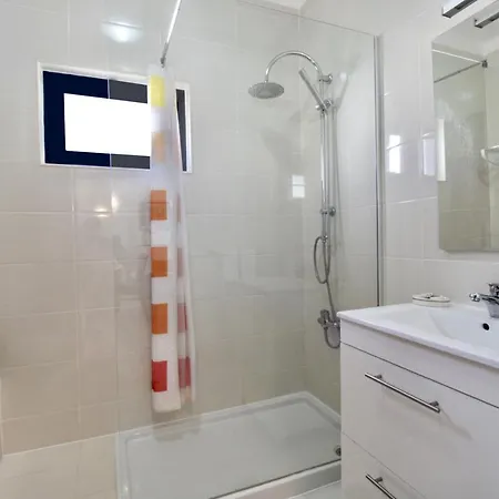 Berry - With Pool And Rooftop * Porches (Algarve)