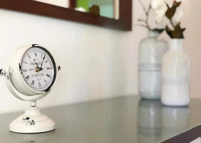 Berry - With Pool And Rooftop Porches (Algarve)