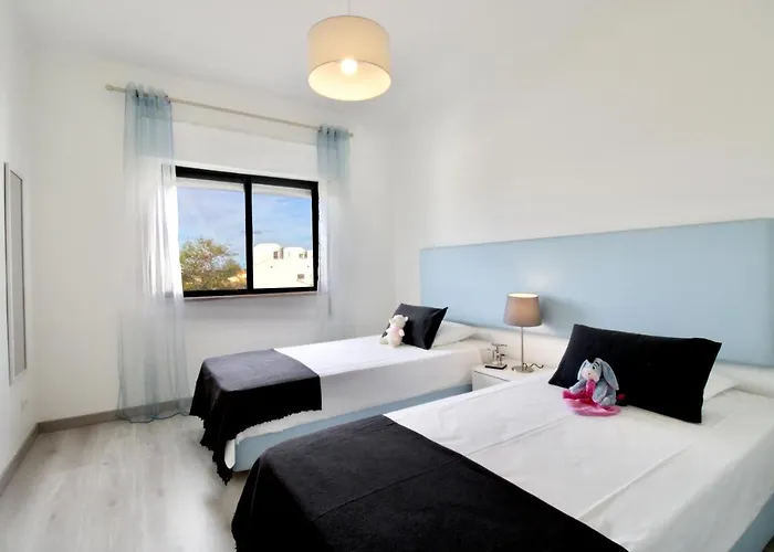 Berry - With Pool And Rooftop * Porches (Algarve)