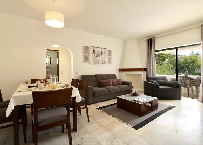 Berry - With Pool And Rooftop Apartman *