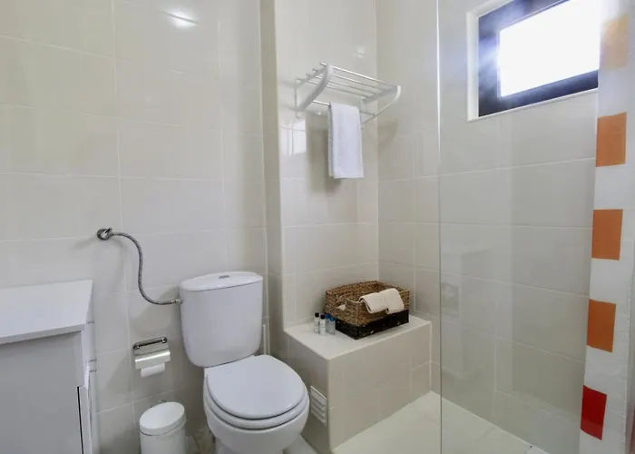 Berry - With Pool And Rooftop Porches